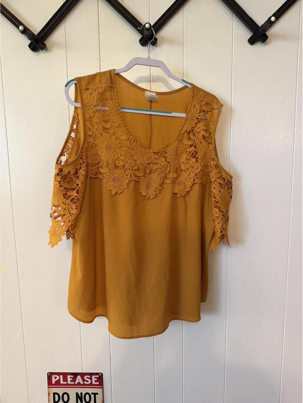 ODYS Women's Mustard Lace Cold Shoulder Top 3XL